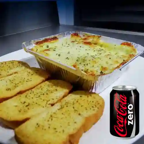 Combo Lasaña Mixta + Coca Cola Zero 235 ml