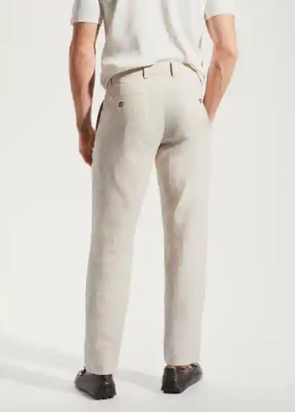 Pantalón Oyster Crudo Talla 48 Hombre Mango