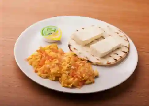 Sencillo con Huevos Al Gusto