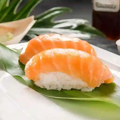 Nigiri de Salmón