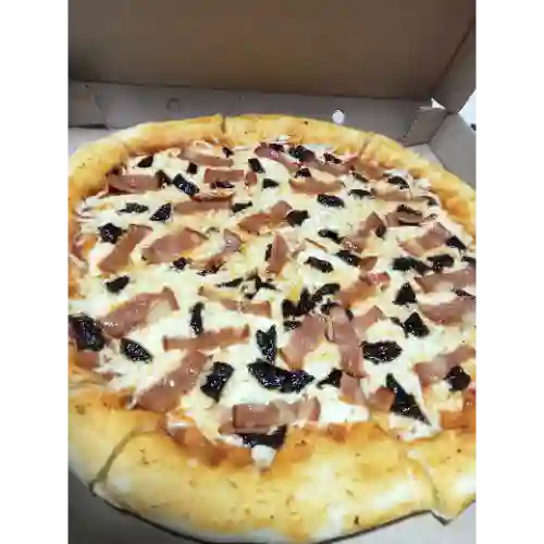Pizza de Ciruela con Tocineta