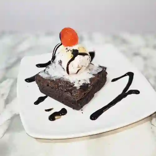 Brownie con Helado