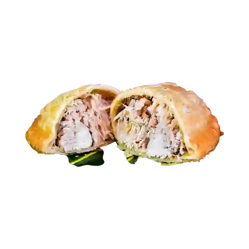 Empanada de Pollo y Queso