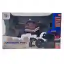 Toy Logic Carro a Control Remoto Función Humo Smooking Fire