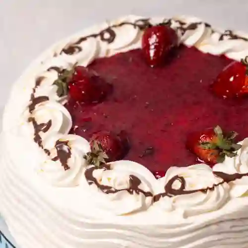 Tres Leches de Fresas 1/2 Lb