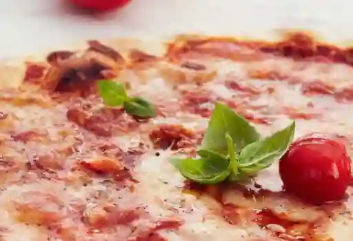 Pizza Margarita Mediana 8 Porciones
