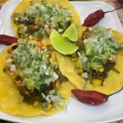 Tacos de Carnita