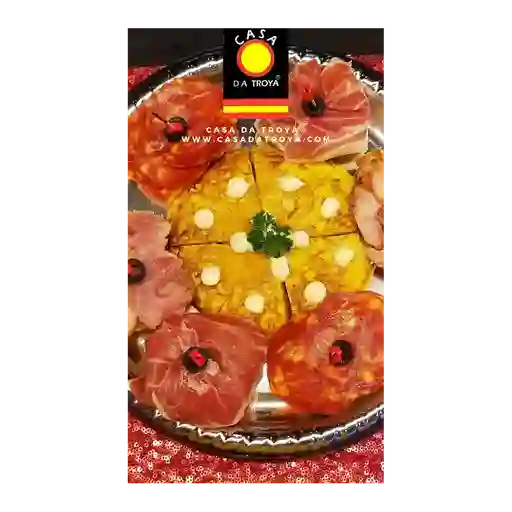 Ración de tapas mixtas