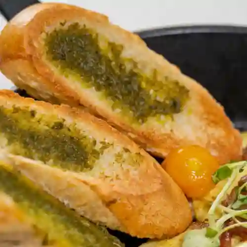 Pan Pesto