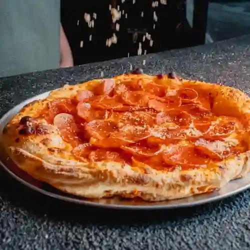Pizza Peperoni Piña