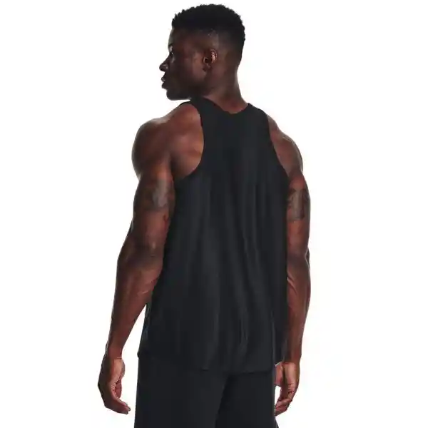 Under Armour Camiseta Isochill Hombre Negro Talla MD 1377432-001