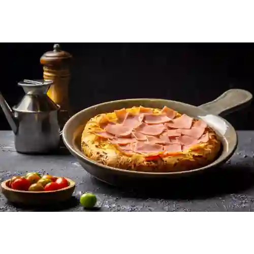 Pizza Jamon y Queso Mitad