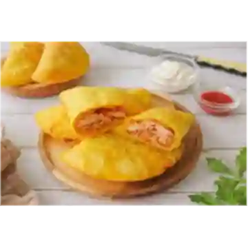 Empanada de Pollo Desmechado