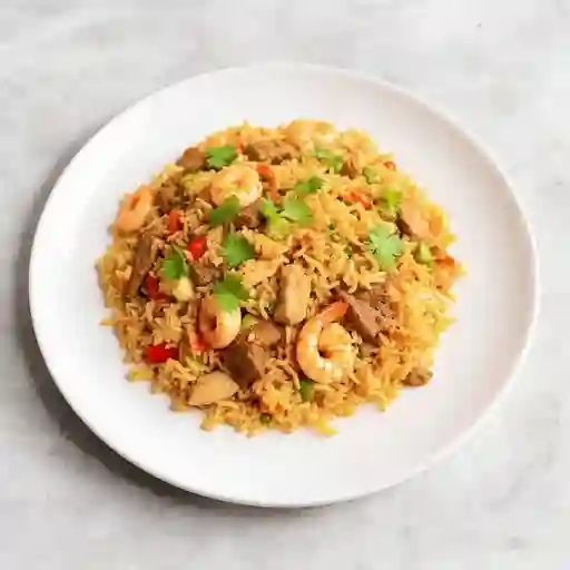 Arroz thai mixto