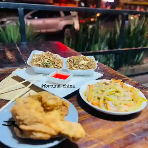 Caja pequeña chop suey pollo