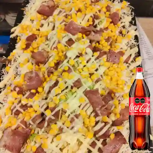 Salchipapa Parrillera 1-2 personas +Cocacola Org 1.5L