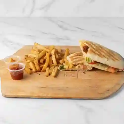 Sándwich de Filete de Carne a la Plancha
