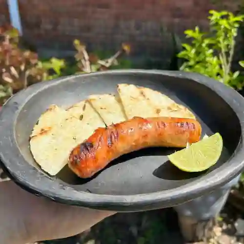 Chorizo y Arepa Blanca