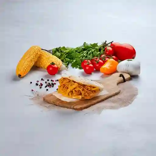 Arepa de Pollo Desmechado