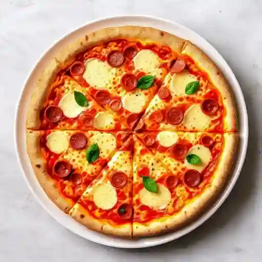 Pizza Cuatro Carne Médium