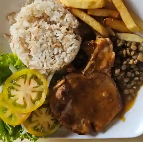 Chuleta de Cerdo en Salsa de Naranja