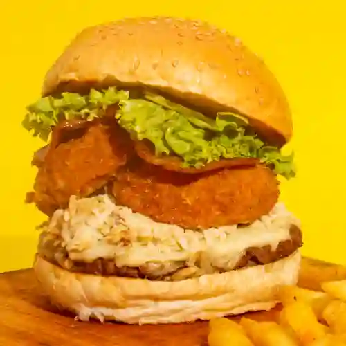 Hamburguesa Santandereana con Papas