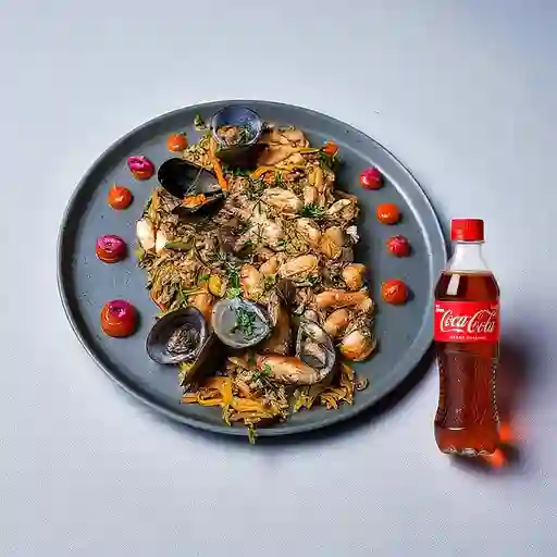 Combo Yakimeshi Pacifico + Coca Cola Original 400 ml