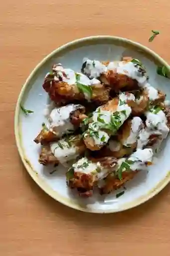 6 Alitas Papas Francesas