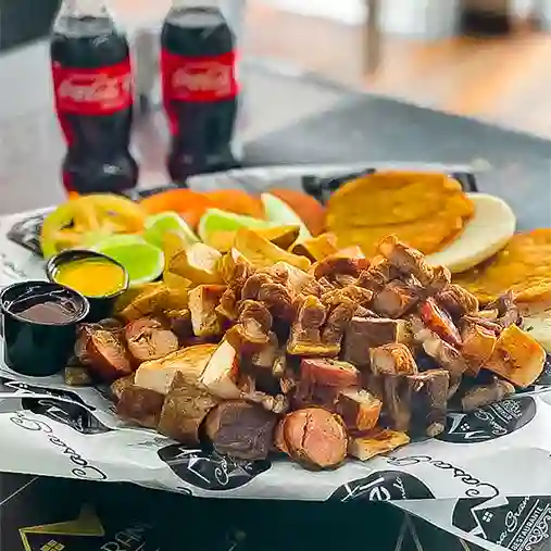 Mega Picada Familiar