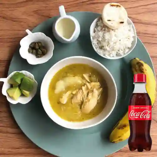 Combo Cazuela Ajiaco Santafereño +Cocacola Orig 250ml