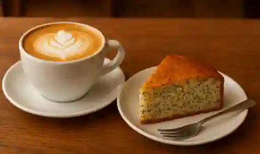 Capuchino y torta personal