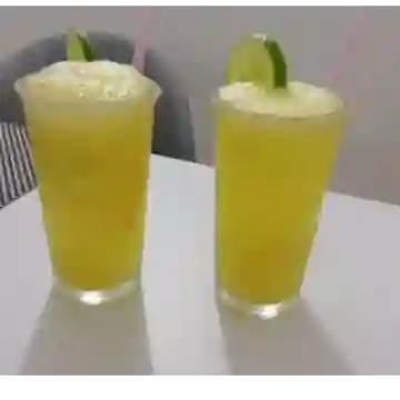2limonada Natural 16 Onzas
