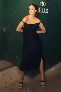 Vestido Largo Luz de Luna Negro Talla M Mercedes Campuzano