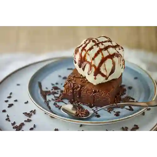 Brownie con Helado