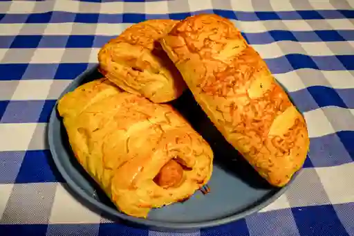 Pastel de Salchiqueso