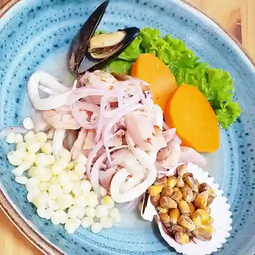 Ceviche Mixto