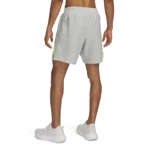 Under Armour Pantaloneta Launch 7 Hombre Verde Talla SM