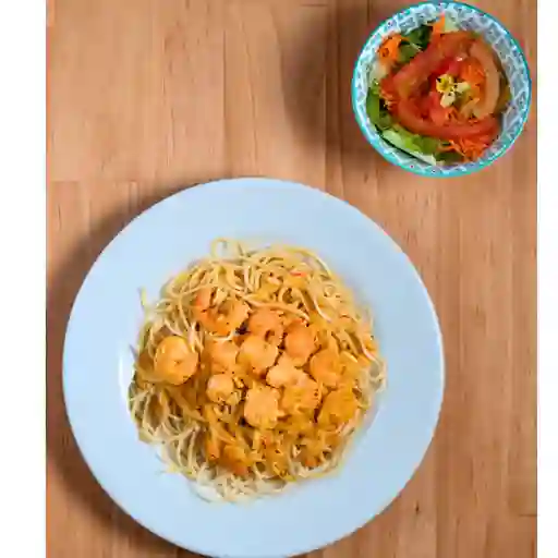 Pasta camarones al ajillo larga