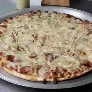 Pizza Carnes Familiar