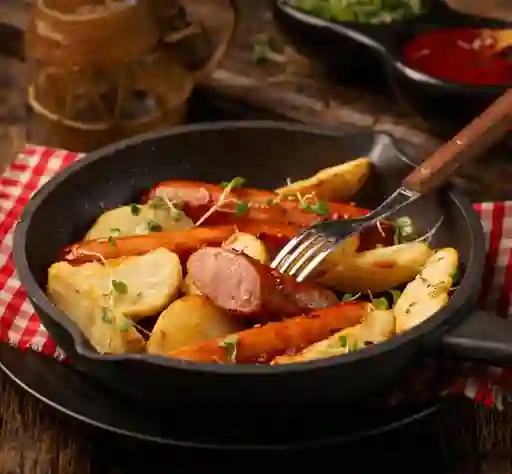 Chorizo con Papa Francesa