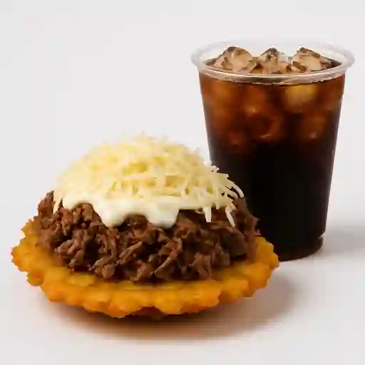 Patacón con Carne+ Bebida
