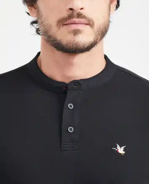 Camiseta Polo Neru Neck Masculino Negro Sombrio S Chevignon
