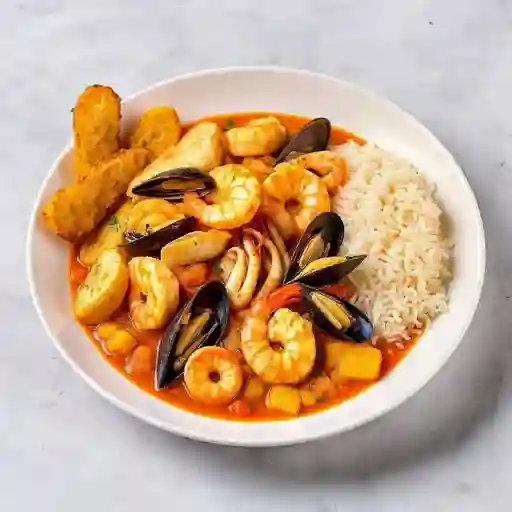 Cazuela de Mariscos Especial
