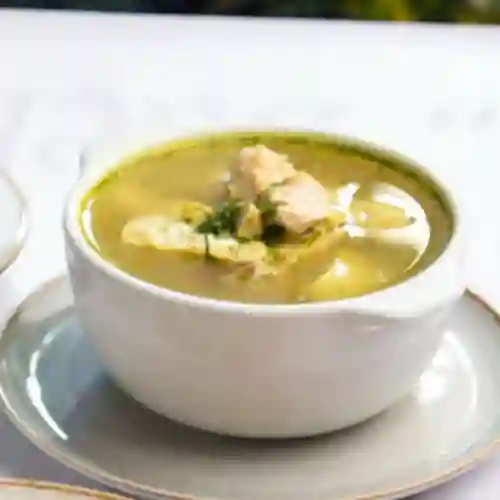 Caldo de Pollo