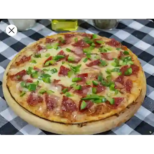 Pizza Salami-pimentón