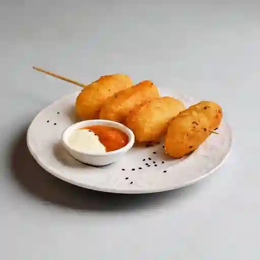 Carimañolas de Carne por 4 Unidades