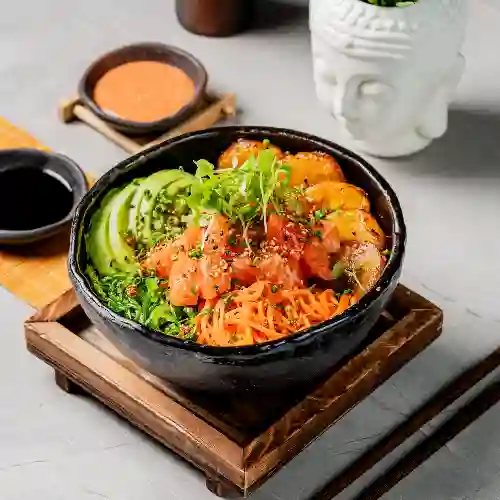 Poke Salmón Mayosriracha