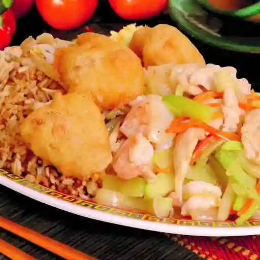 Bandeja Arroz Combinada Chop Suey