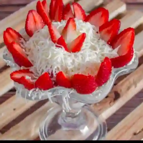 Fresas con Crema y Queso