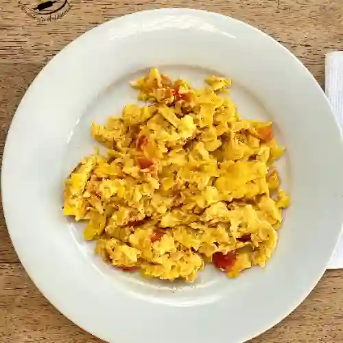 Huevos con Tomate y Cebolla